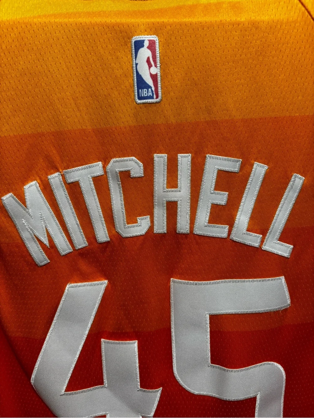 Nike Donavon Mitchell Men’s Sun Riss Utah Jazz NBA Stitched Jersey